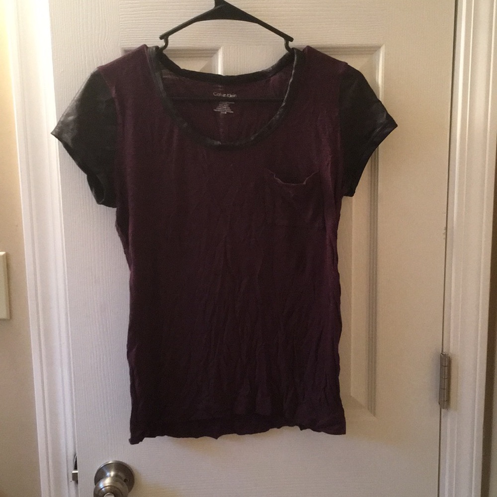 Calvin Klein T Shirt